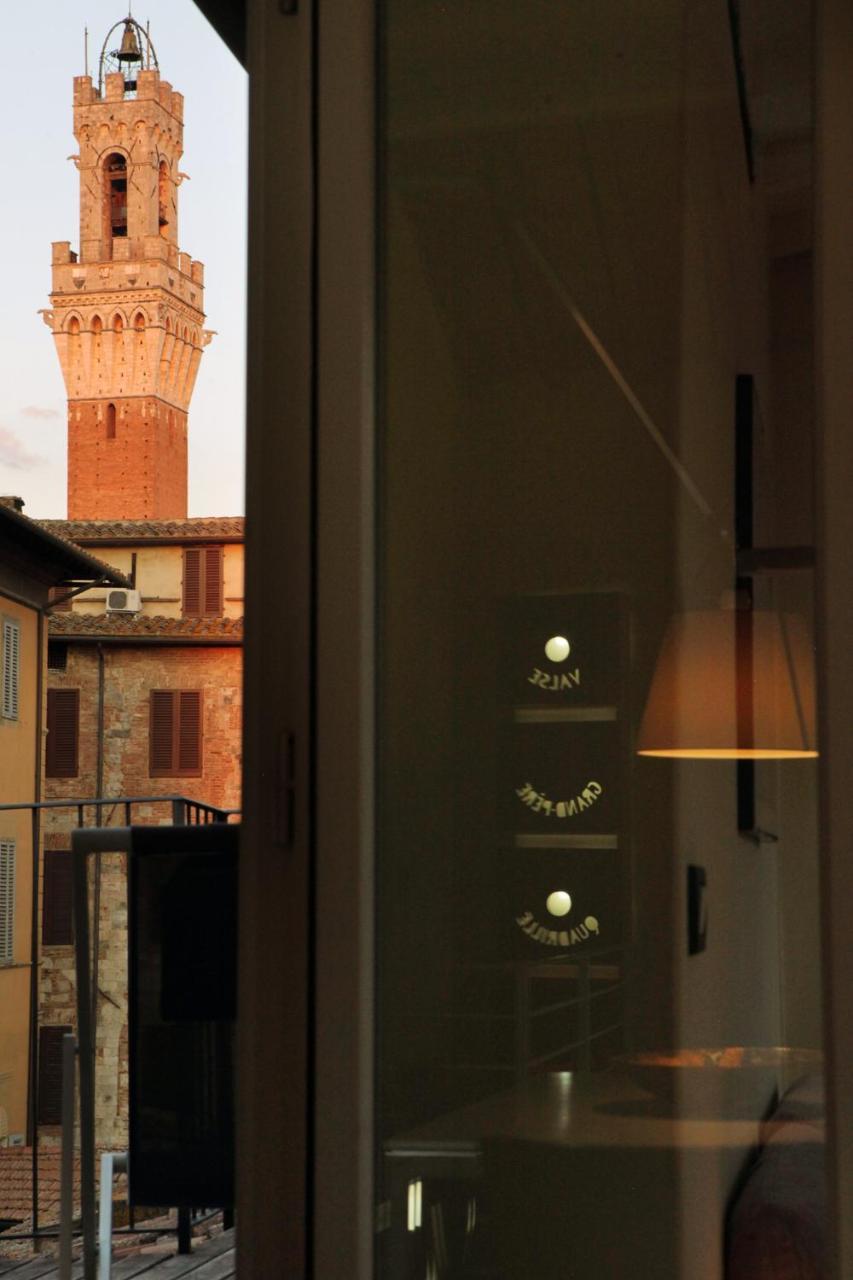 La Costarella - Central With Cozy Terrace Siena Bagian luar foto