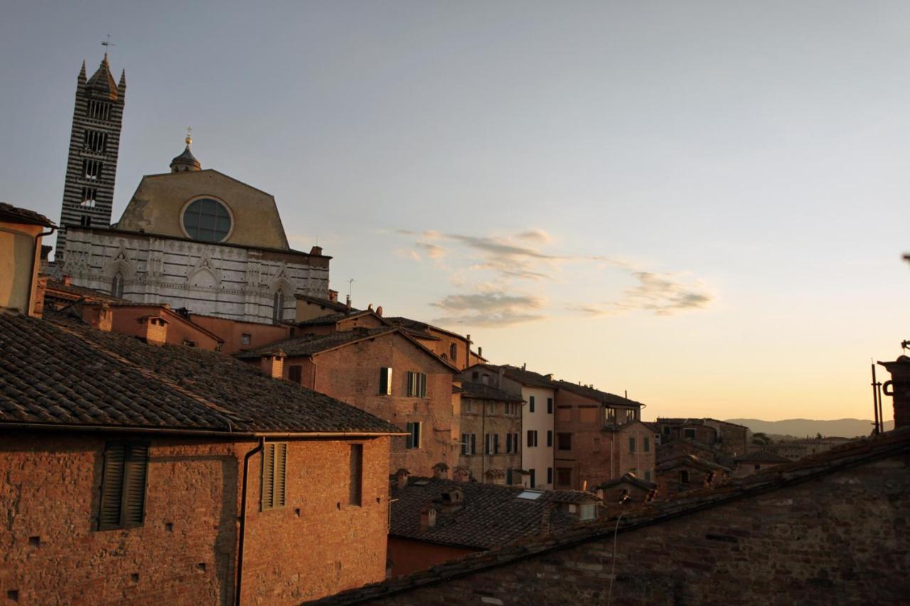 La Costarella - Central With Cozy Terrace Siena Bagian luar foto